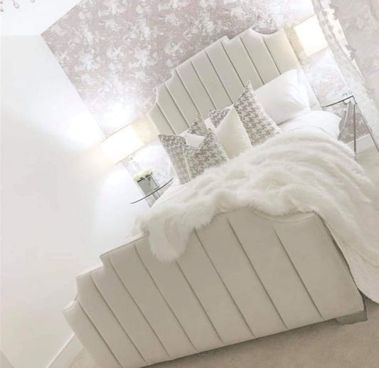 Victoria Bed